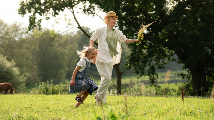 Astrid Lindgren - Die Menschheit hat den Verstand verloren Vorschaubild des Trailers